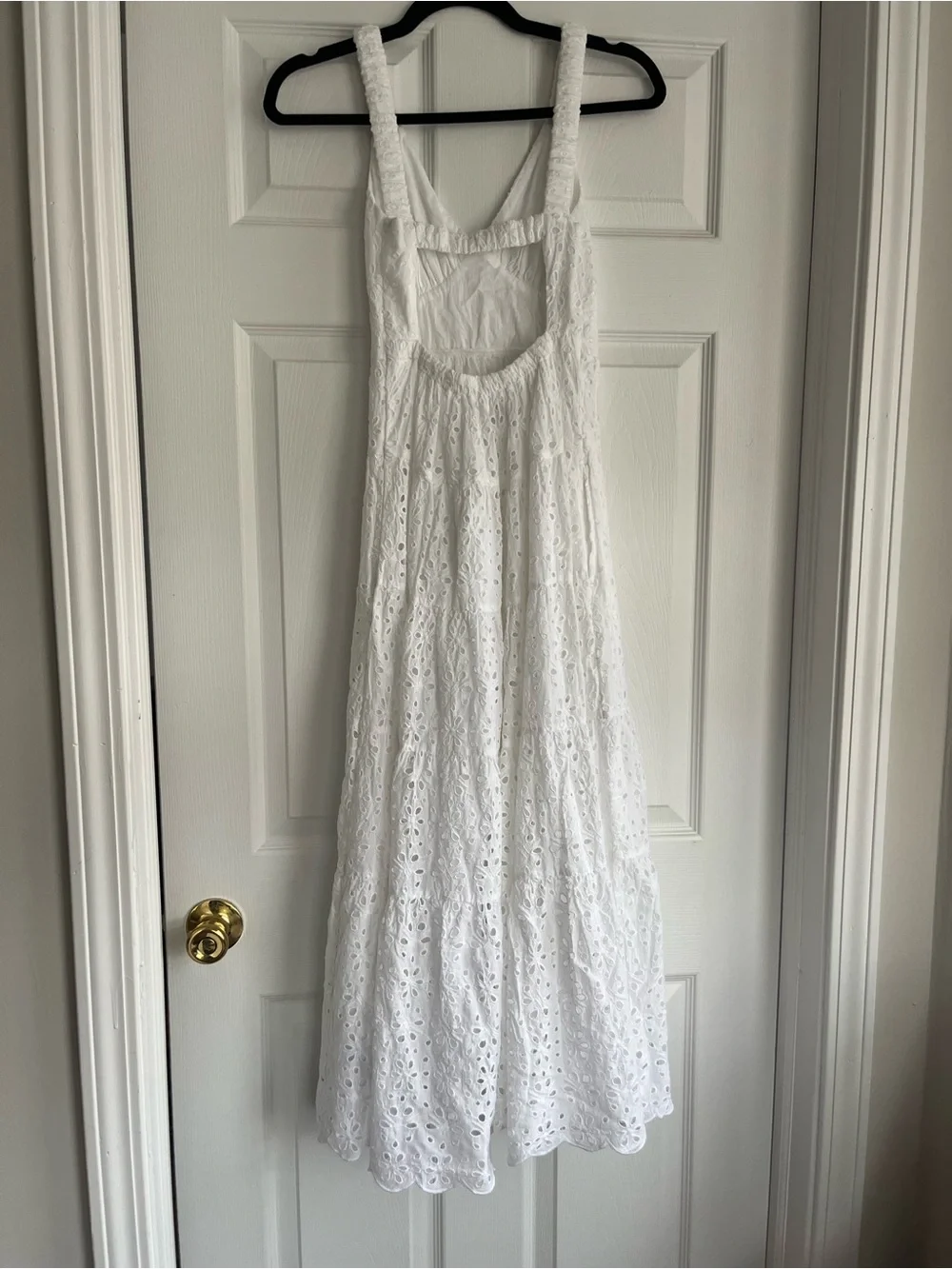 Abercrombie & Fitch elegant white
